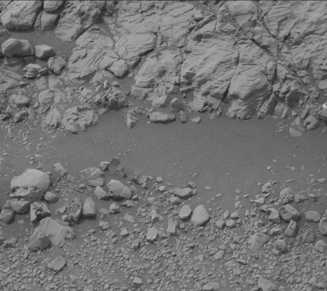 Sol 2157: Mast Camera (Mastcam)