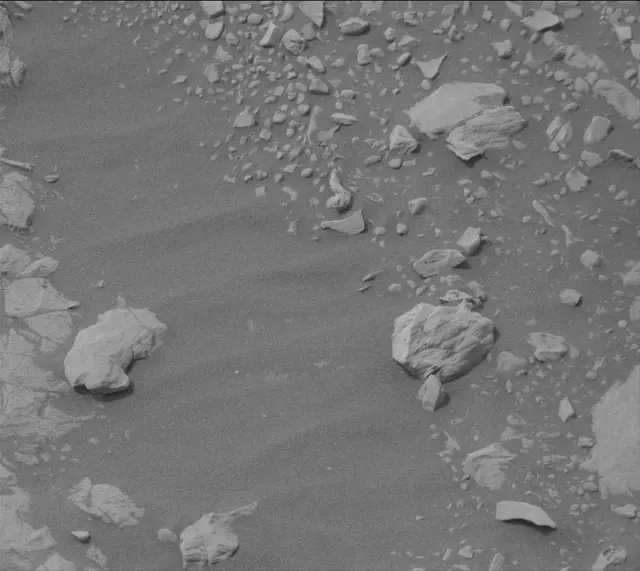 Sol 2157: Mast Camera (Mastcam)