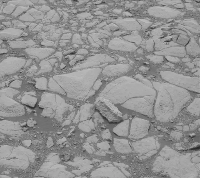 Sol 2160: Mast Camera (Mastcam)