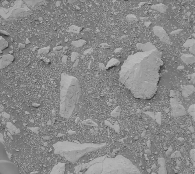 Sol 2160: Mast Camera (Mastcam)