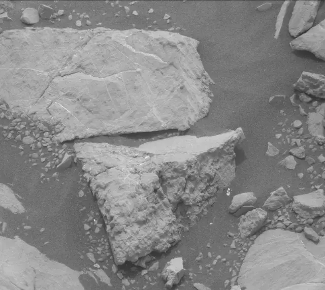 Sol 2160: Mast Camera (Mastcam)