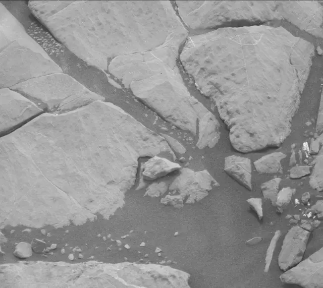 Sol 2160: Mast Camera (Mastcam)