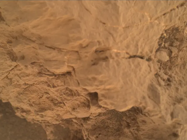 Sol 2161: Mars Hand Lens Imager (MAHLI)