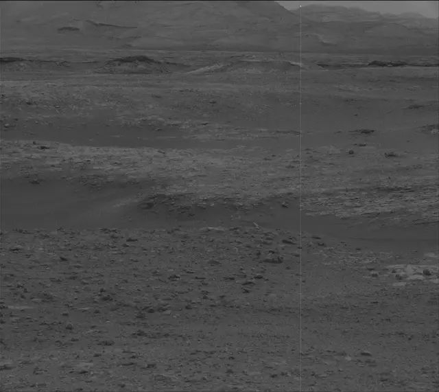 Sol 2163: Mast Camera (Mastcam)