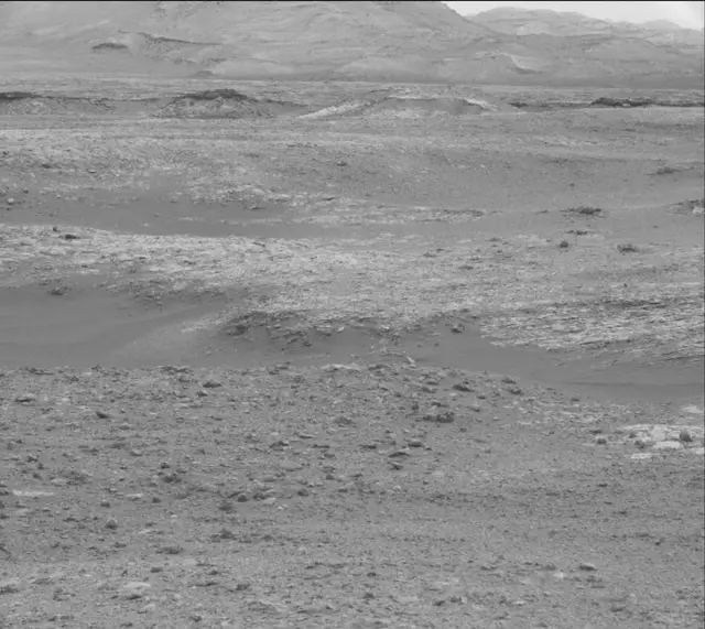 Sol 2163: Mast Camera (Mastcam)