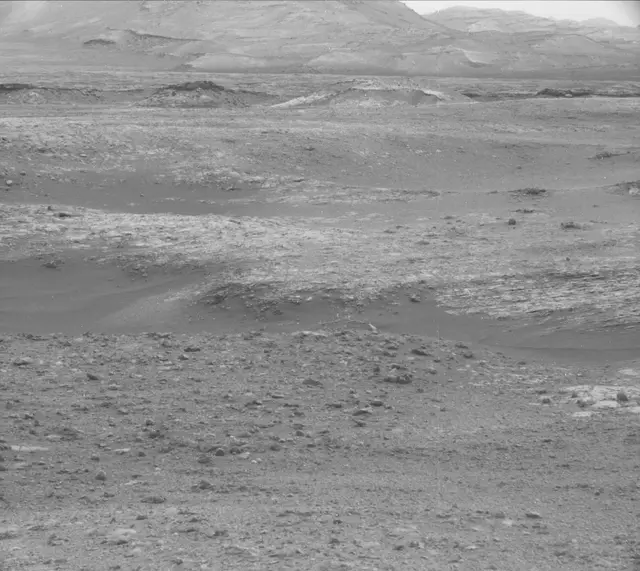 Sol 2163: Mast Camera (Mastcam)