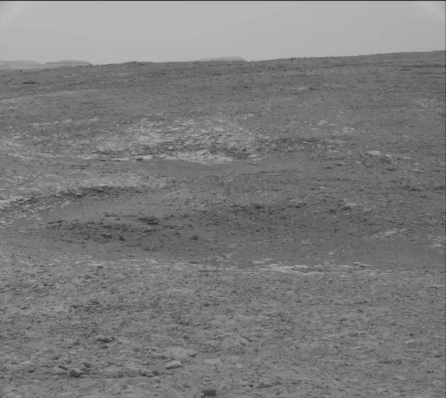 Sol 2163: Mast Camera (Mastcam)