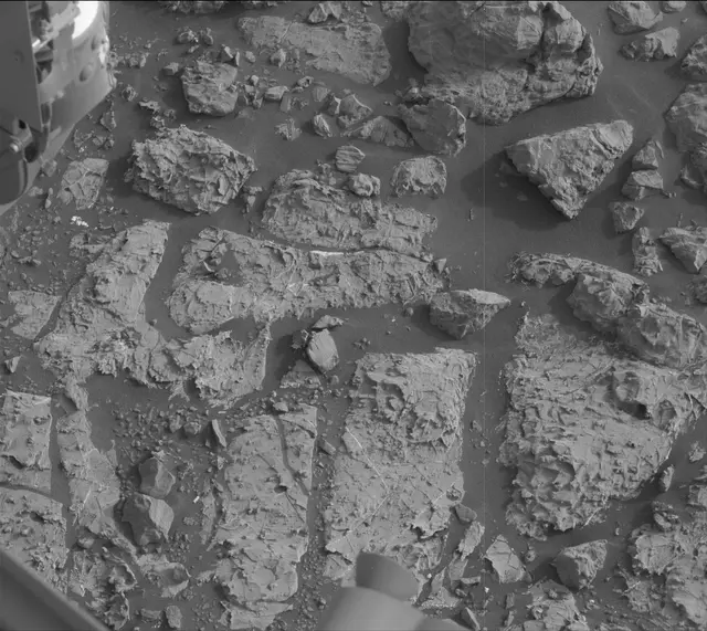 Sol 2163: Mast Camera (Mastcam)