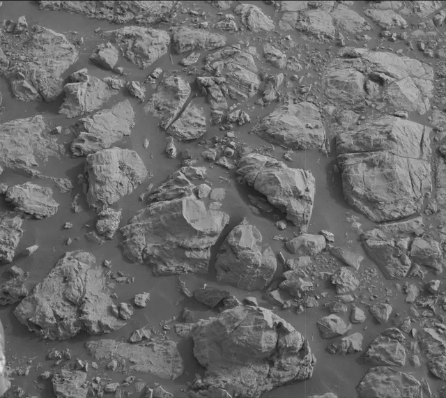 Sol 2163: Mast Camera (Mastcam)