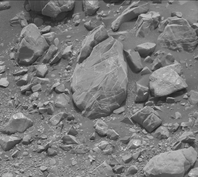 Sol 2163: Mast Camera (Mastcam)