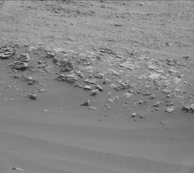 Sol 2163: Mast Camera (Mastcam)
