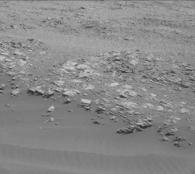 Sol 2163: Mast Camera (Mastcam)