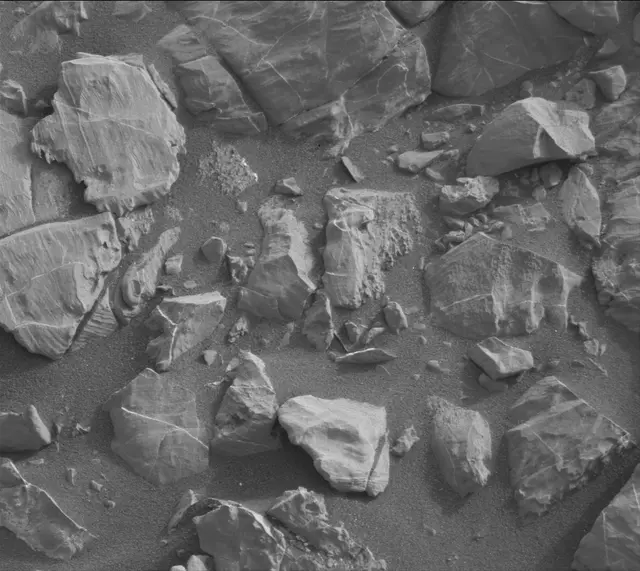 Sol 2163: Mast Camera (Mastcam)