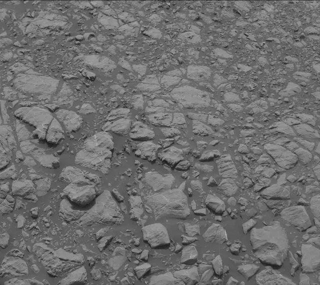 Sol 2165: Mast Camera (Mastcam)