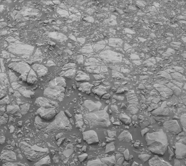 Sol 2165: Mast Camera (Mastcam)