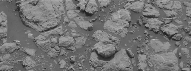 Sol 2165: Mast Camera (Mastcam)