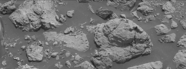 Sol 2165: Mast Camera (Mastcam)