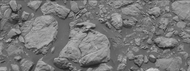 Sol 2165: Mast Camera (Mastcam)