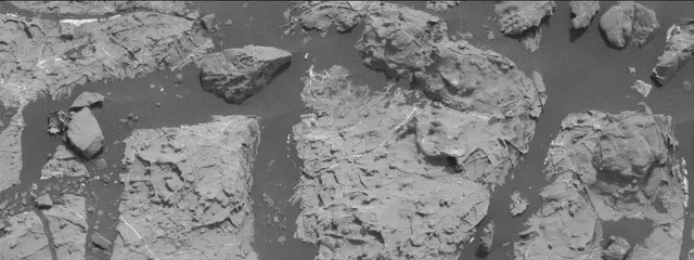 Sol 2165: Mast Camera (Mastcam)