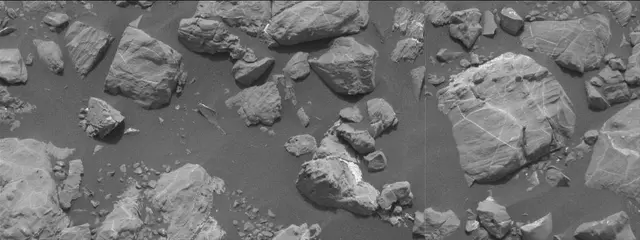 Sol 2165: Mast Camera (Mastcam)