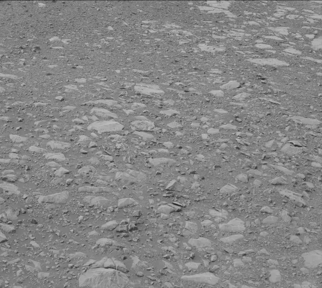 Sol 2165: Mast Camera (Mastcam)
