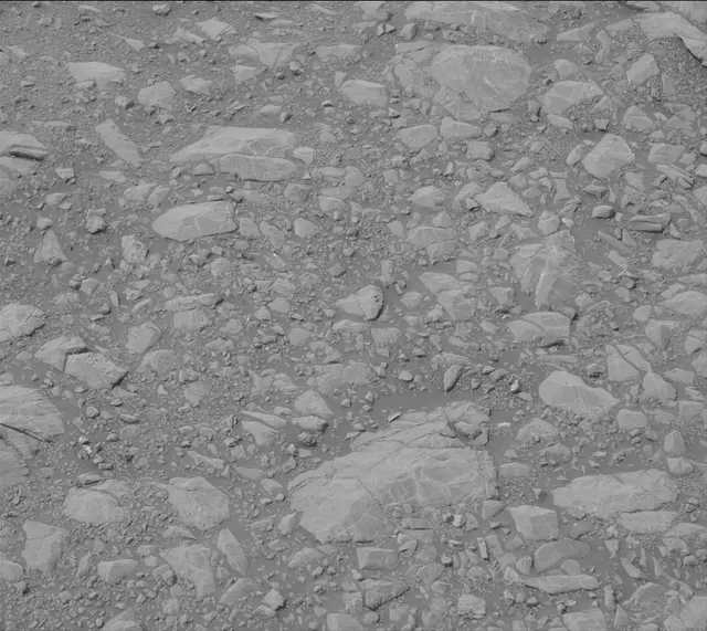 Sol 2165: Mast Camera (Mastcam)