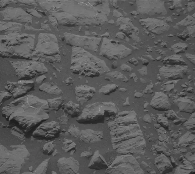 Sol 2165: Mast Camera (Mastcam)
