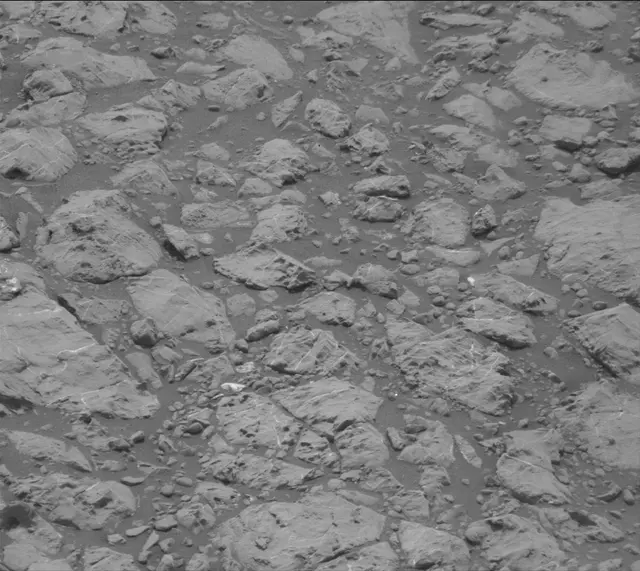 Sol 2165: Mast Camera (Mastcam)