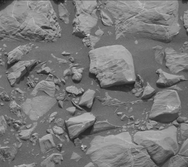 Sol 2165: Mast Camera (Mastcam)