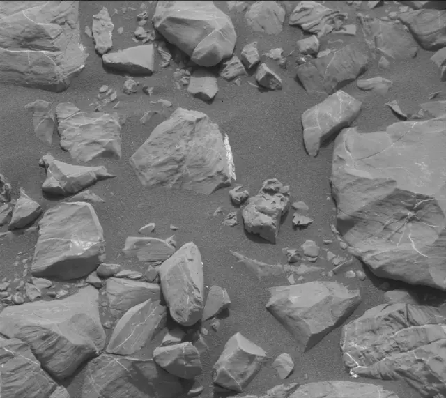 Sol 2165: Mast Camera (Mastcam)