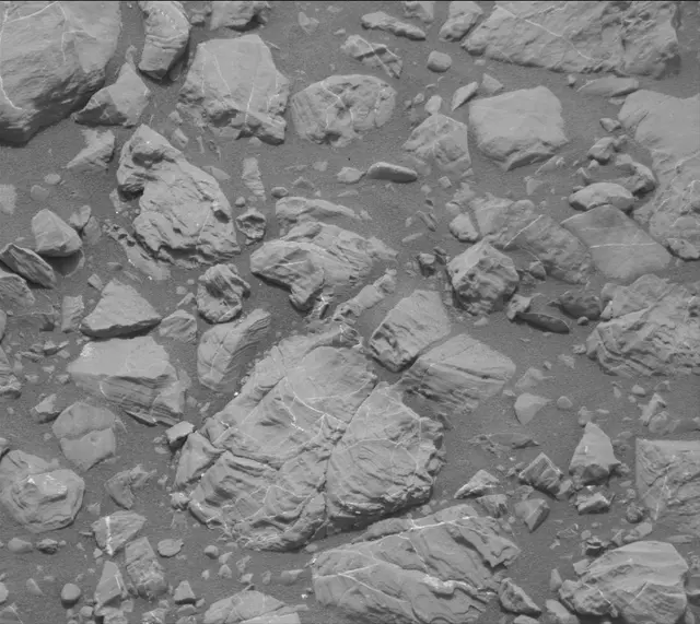 Sol 2165: Mast Camera (Mastcam)