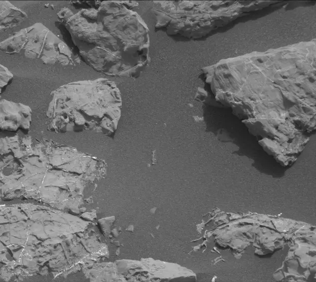 Sol 2165: Mast Camera (Mastcam)