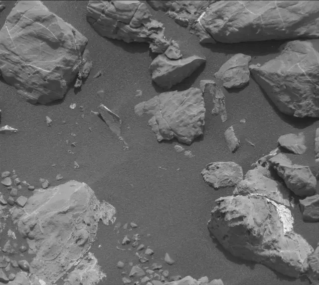 Sol 2165: Mast Camera (Mastcam)