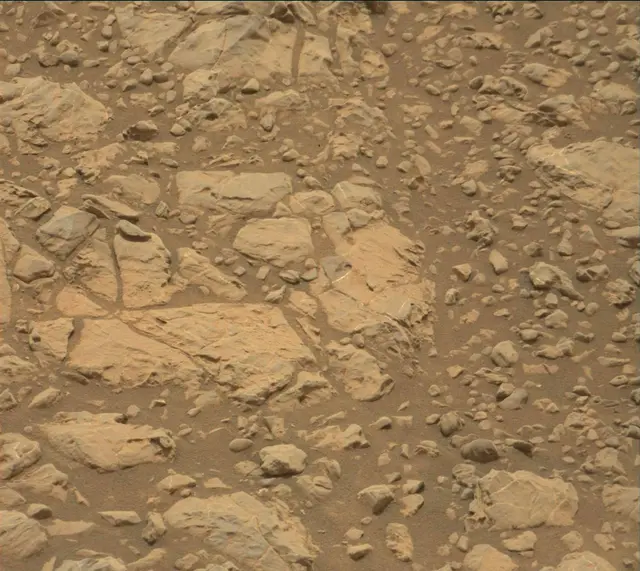 Sol 2165: Mast Camera (Mastcam)