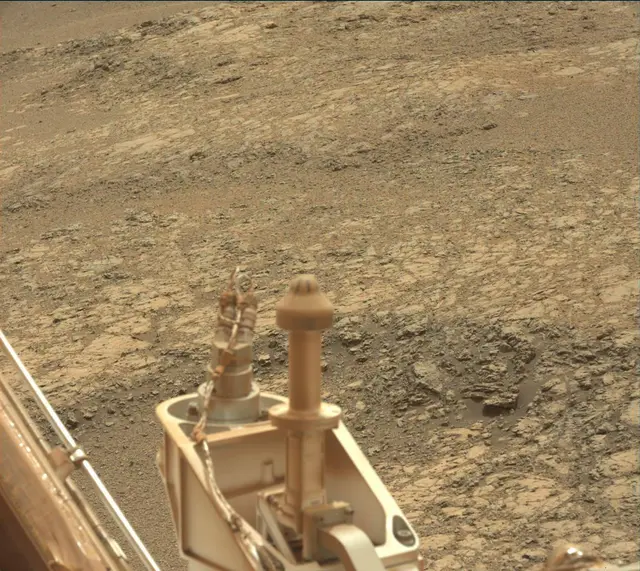 Sol 2166: Mast Camera (Mastcam)