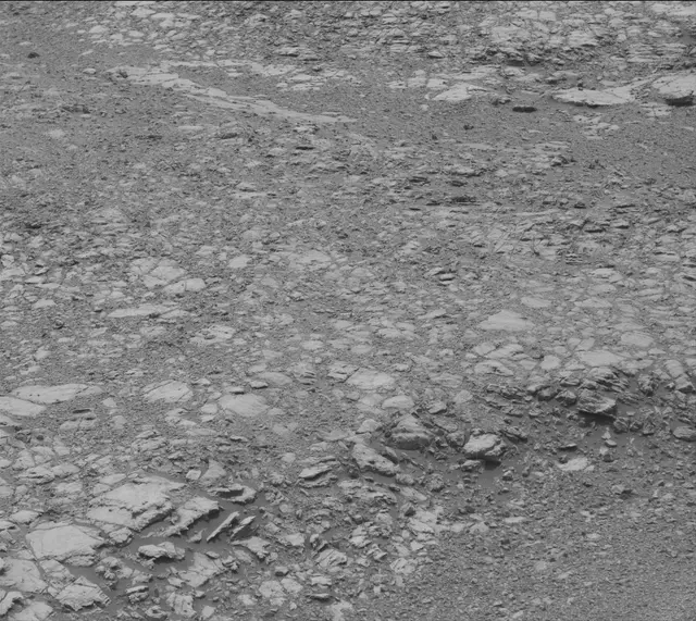 Sol 2166: Mast Camera (Mastcam)
