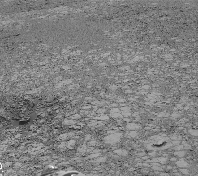 Sol 2166: Mast Camera (Mastcam)