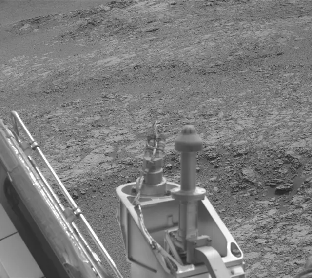 Sol 2166: Mast Camera (Mastcam)