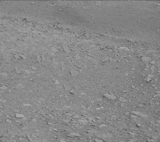Sol 2166: Mast Camera (Mastcam)