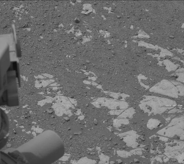 Sol 2166: Mast Camera (Mastcam)