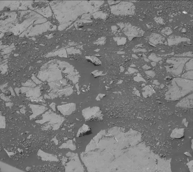 Sol 2166: Mast Camera (Mastcam)