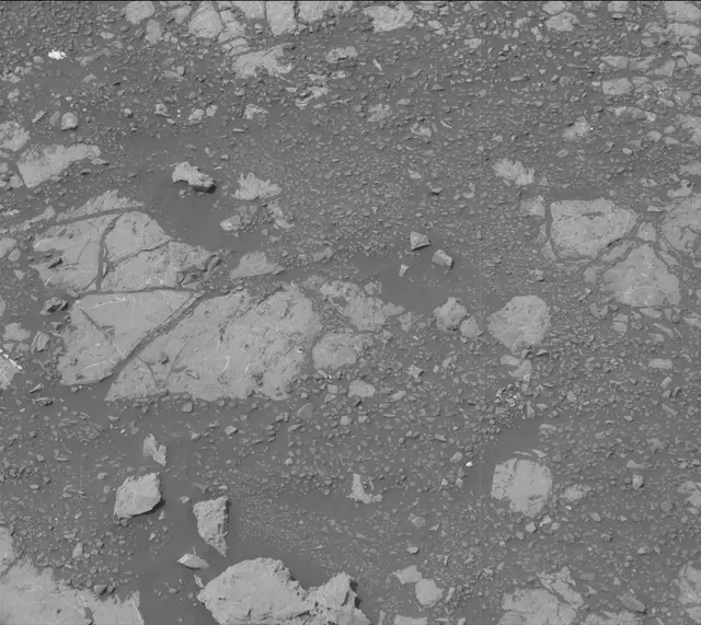 Sol 2166: Mast Camera (Mastcam)