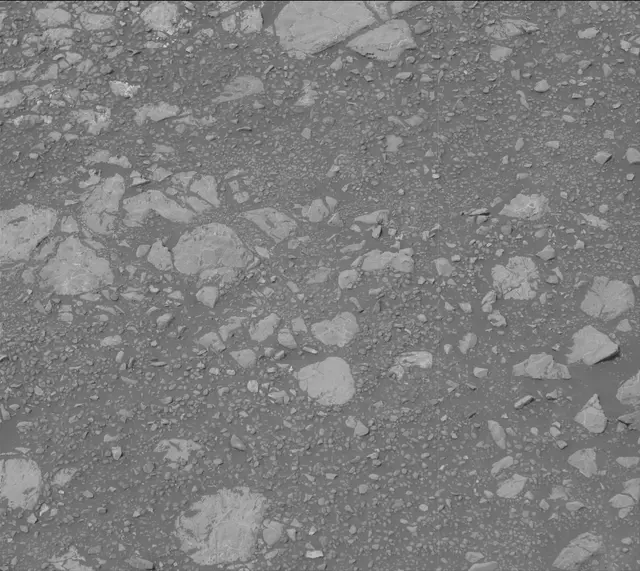 Sol 2166: Mast Camera (Mastcam)