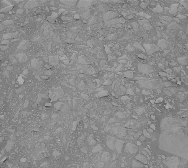 Sol 2166: Mast Camera (Mastcam)
