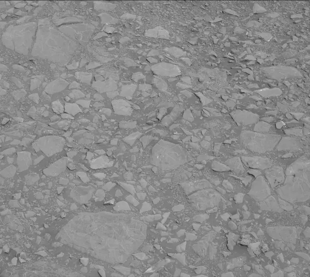 Sol 2166: Mast Camera (Mastcam)