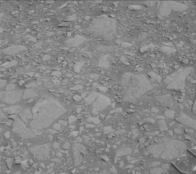 Sol 2166: Mast Camera (Mastcam)