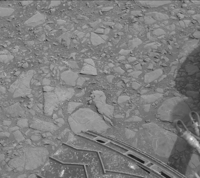 Sol 2166: Mast Camera (Mastcam)