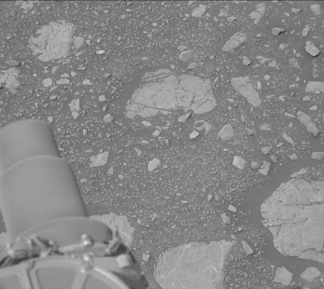 Sol 2166: Mast Camera (Mastcam)