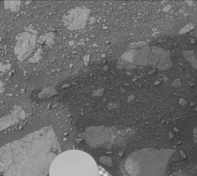 Sol 2166: Mast Camera (Mastcam)