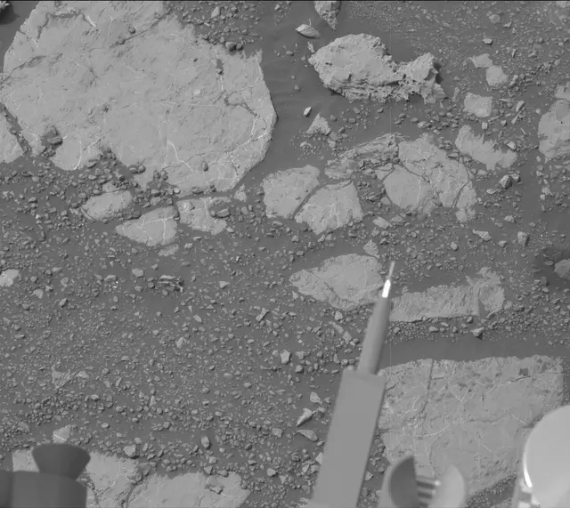 Sol 2166: Mast Camera (Mastcam)